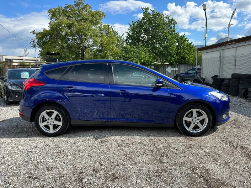 Ford Focus 1.0i 101kc ECOBOOST, снимка 6 - Автомобили и джипове - 45698566