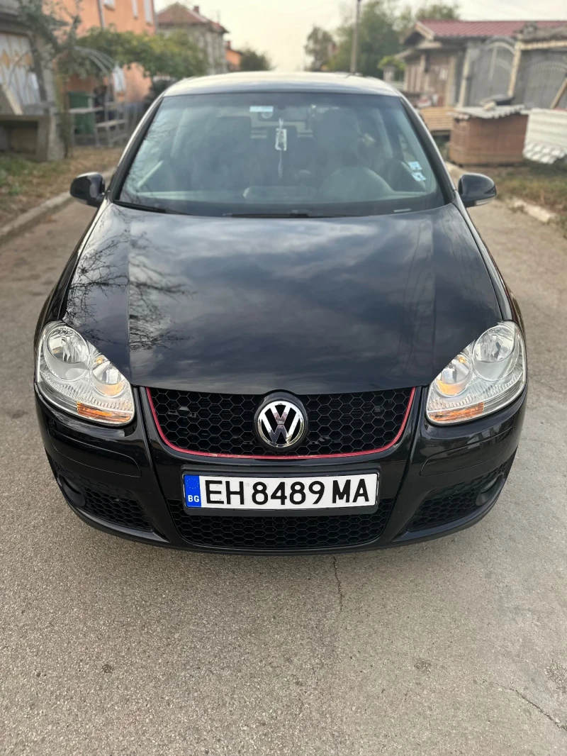 VW Golf V, снимка 2 - Автомобили и джипове - 47001569