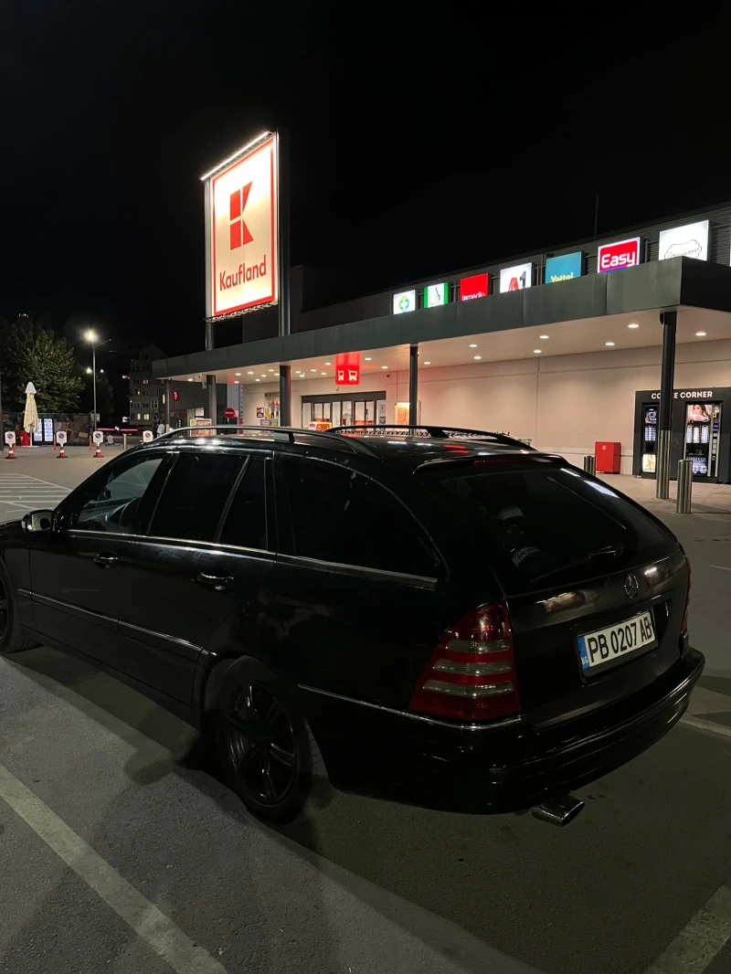 Mercedes-Benz C 270 W203, снимка 6 - Автомобили и джипове - 47381950