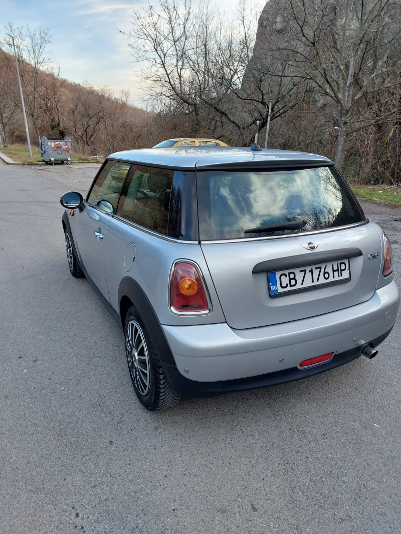 Mini One, снимка 10 - Автомобили и джипове - 48758002