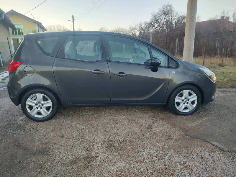 Opel Meriva, снимка 13 - Автомобили и джипове - 49205496