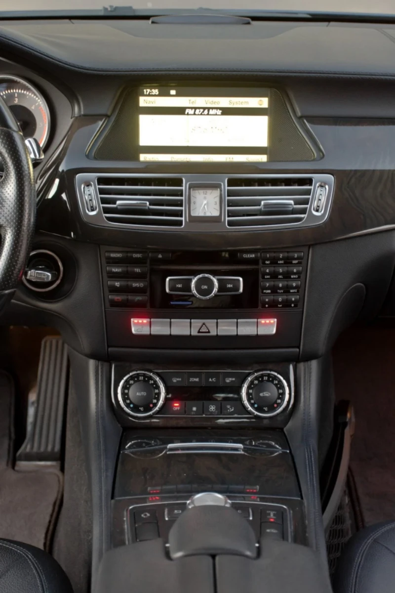 Mercedes-Benz CLS 350, снимка 10 - Автомобили и джипове - 52871949