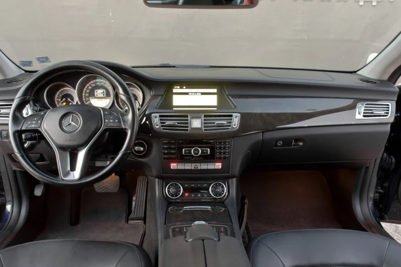 Mercedes-Benz CLS 350, снимка 8 - Автомобили и джипове - 52871949