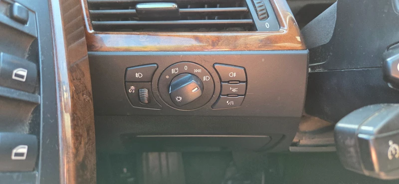 BMW 540, снимка 11 - Автомобили и джипове - 51360384