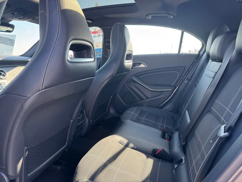 Mercedes-Benz A 200 d AMG-Line 4Matic, снимка 11 - Автомобили и джипове - 51679486