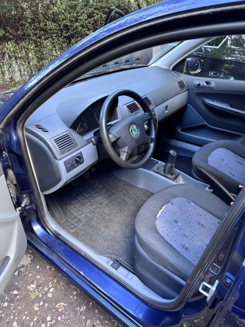 Skoda Fabia 1.9 SDI, снимка 6 - Автомобили и джипове - 52622944