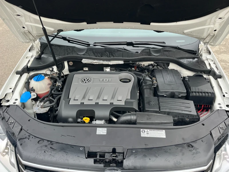 VW Passat 2.0TDI SWISS, снимка 14 - Автомобили и джипове - 52724172
