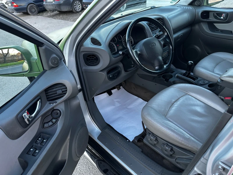 Hyundai Santa fe 2.4 бензин-газ, снимка 10 - Автомобили и джипове - 52753930