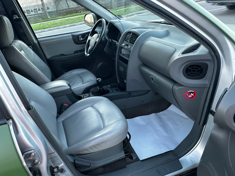 Hyundai Santa fe 2.4 бензин-газ, снимка 9 - Автомобили и джипове - 52753930