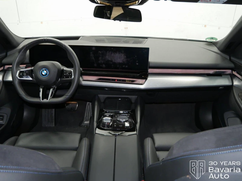 BMW i5 40 eDrive Touring M Sport Paket, снимка 6 - Автомобили и джипове - 52835402