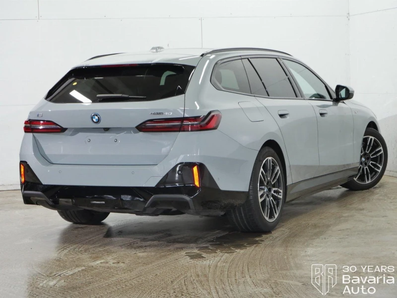 BMW i5 40 eDrive Touring M Sport Paket, снимка 3 - Автомобили и джипове - 52835402