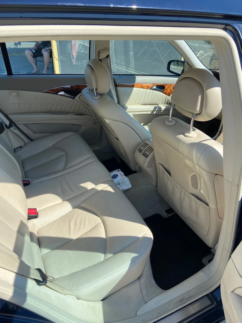 Mercedes-Benz E 280, снимка 7 - Автомобили и джипове - 53173815