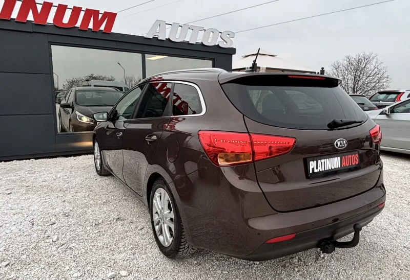 Kia Ceed 1.4CRDI/ПОДГРЕВ/КАМЕРА/FULL, снимка 11 - Автомобили и джипове - 53179641