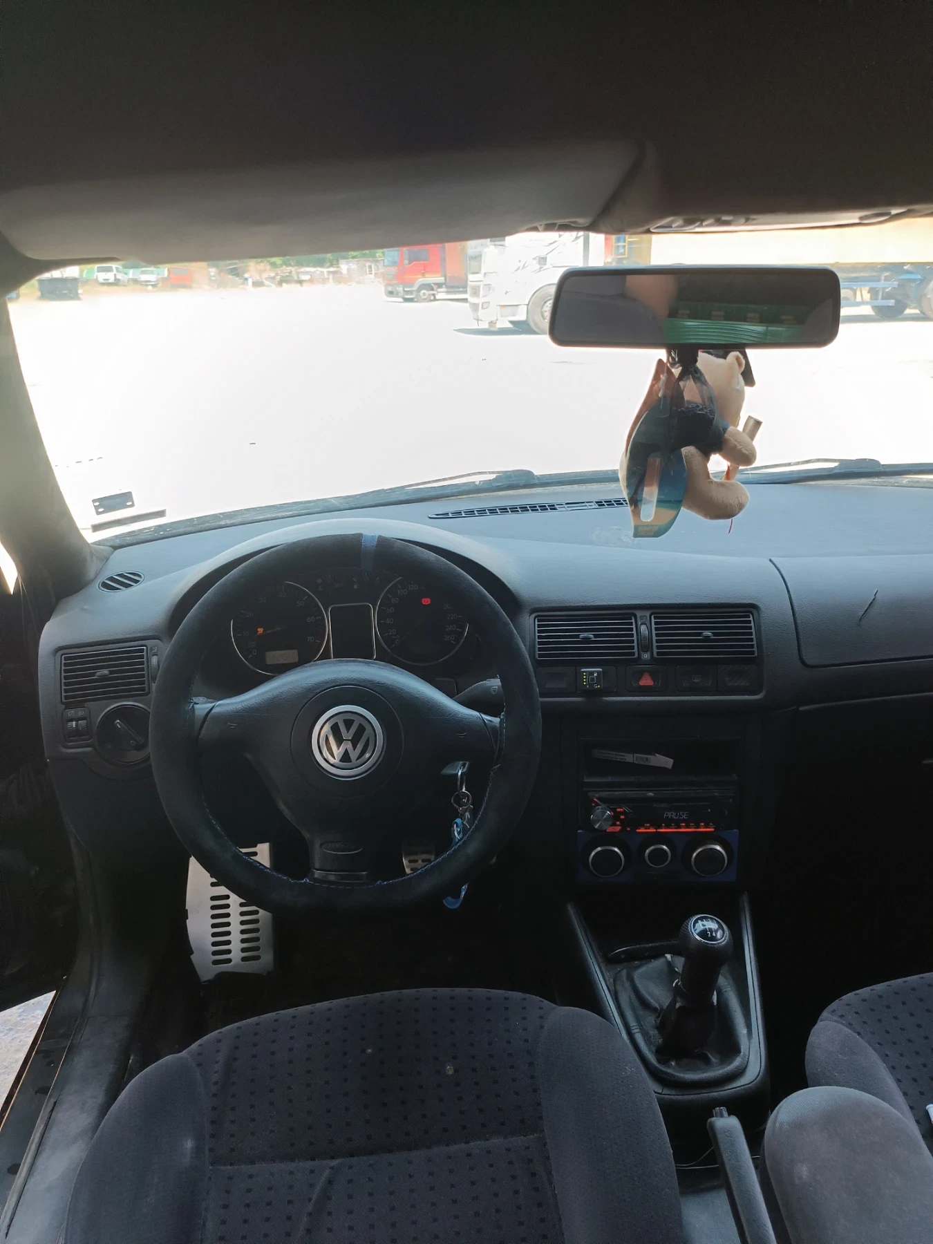 VW Golf  - изображение 7