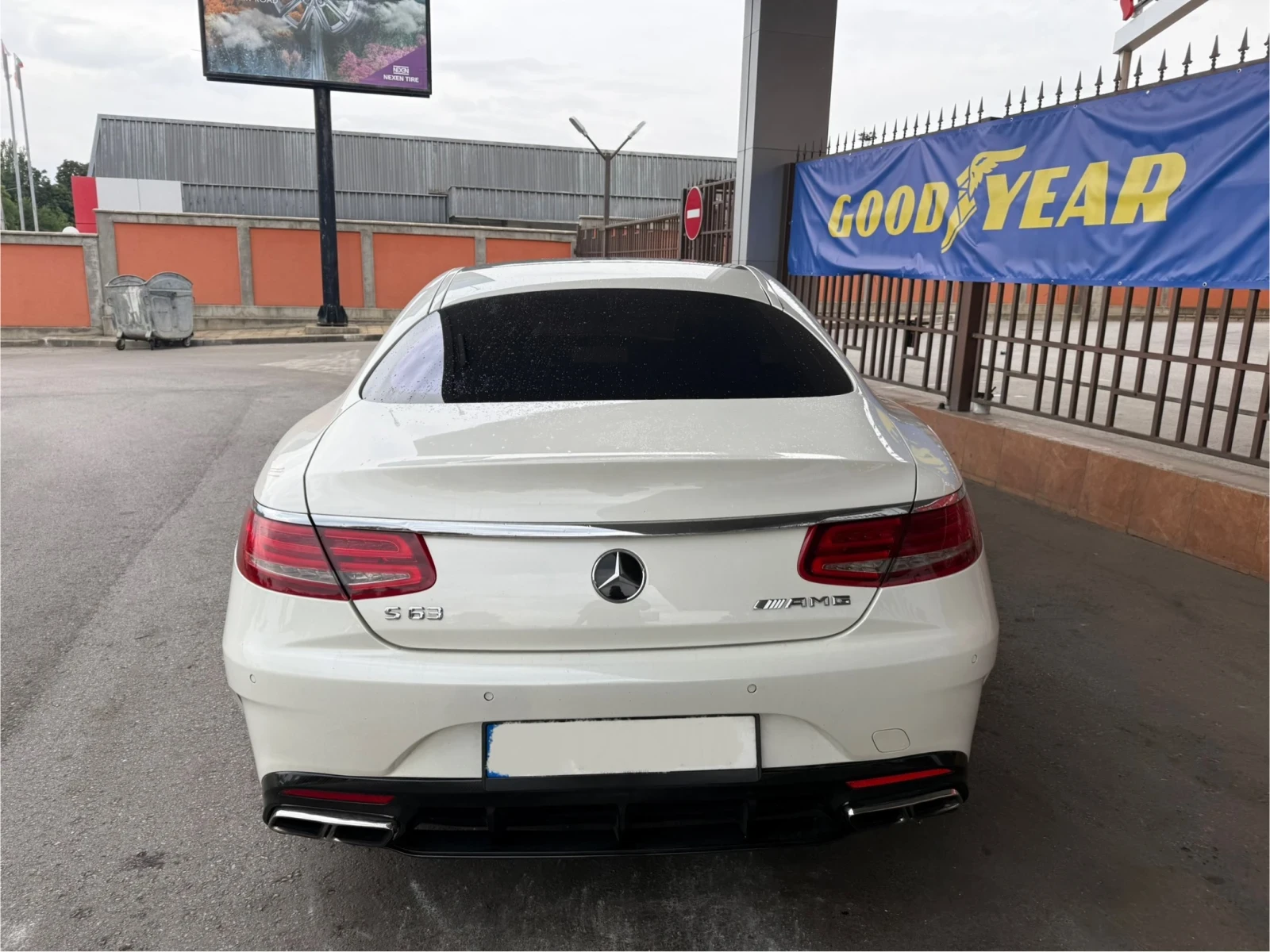 Mercedes-Benz S 63 AMG SWAROVSKI* Светещ* Таван* УНИКАТ* AMG* Coupe - изображение 6