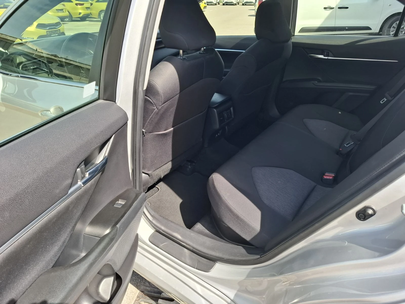 Toyota Camry 2.5L HEV E-CVT Гаранция - изображение 7