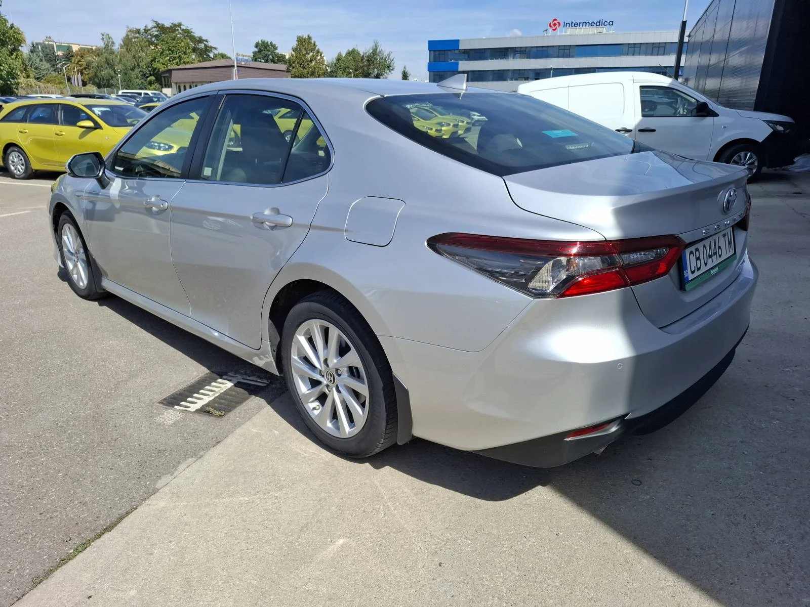 Toyota Camry 2.5L HEV E-CVT Гаранция - изображение 6