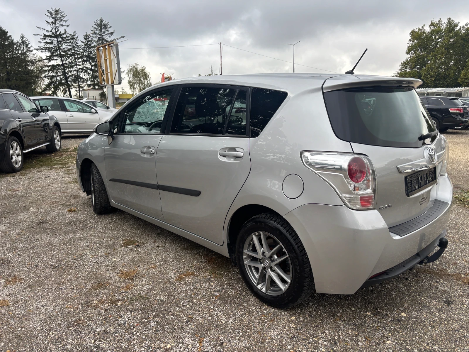 Toyota Corolla verso 2015+ ФЕЙС+ НАВИ+ 6ск+ КАМЕРА+ ПАНОРАМА - изображение 6