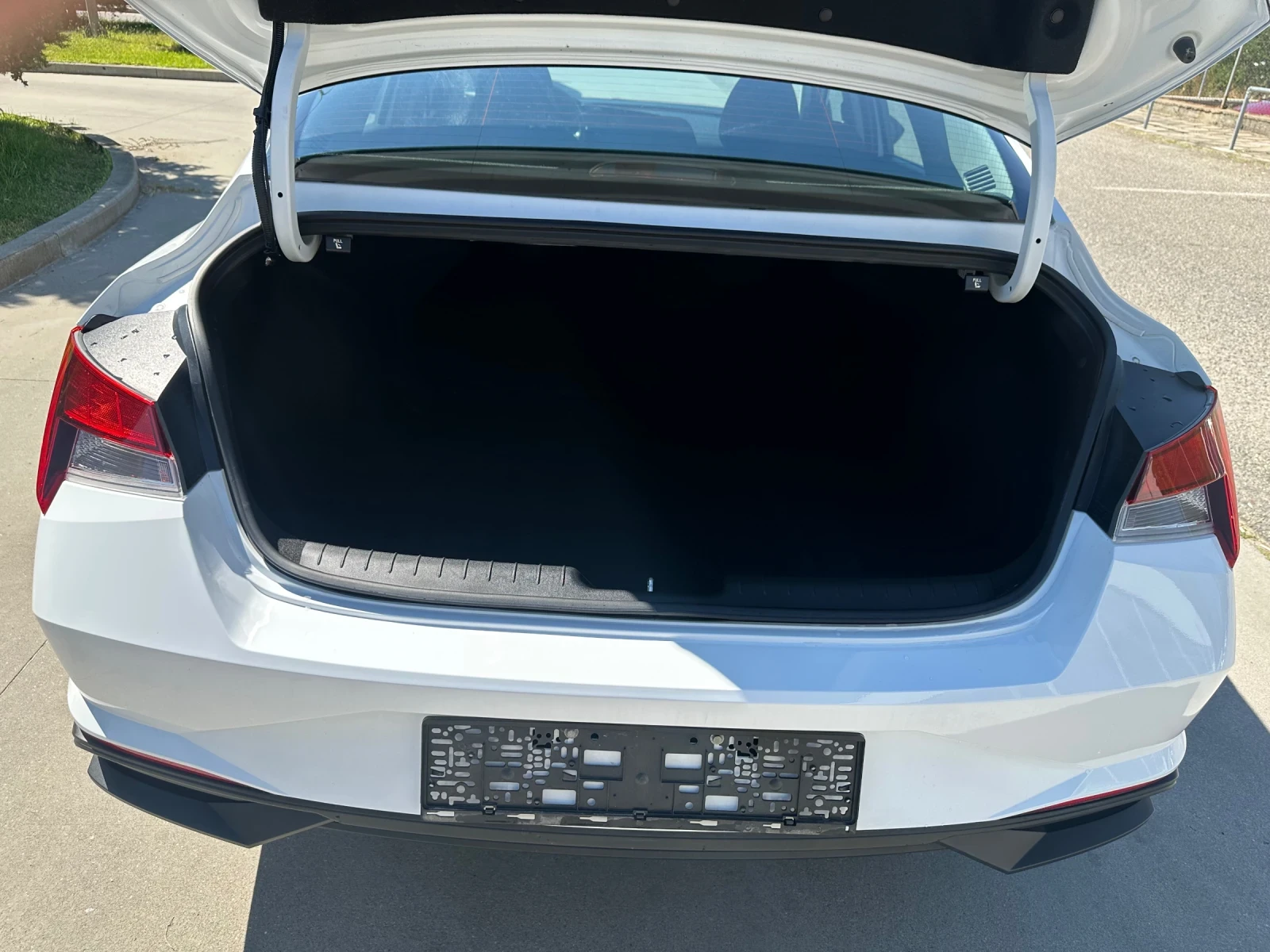 Hyundai Elantra 2.0MPI 43000��!!! | Mobile.bg � ����������� 5