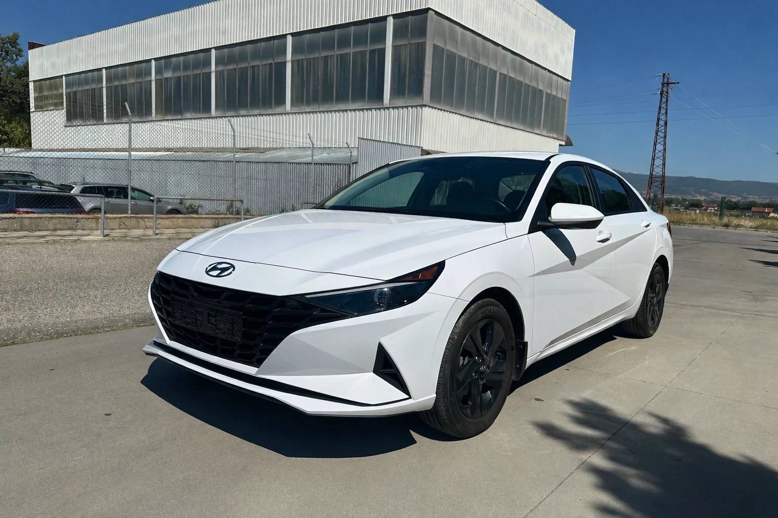 Hyundai Elantra 2.0MPI 43000��!!! | Mobile.bg � ����������� 1