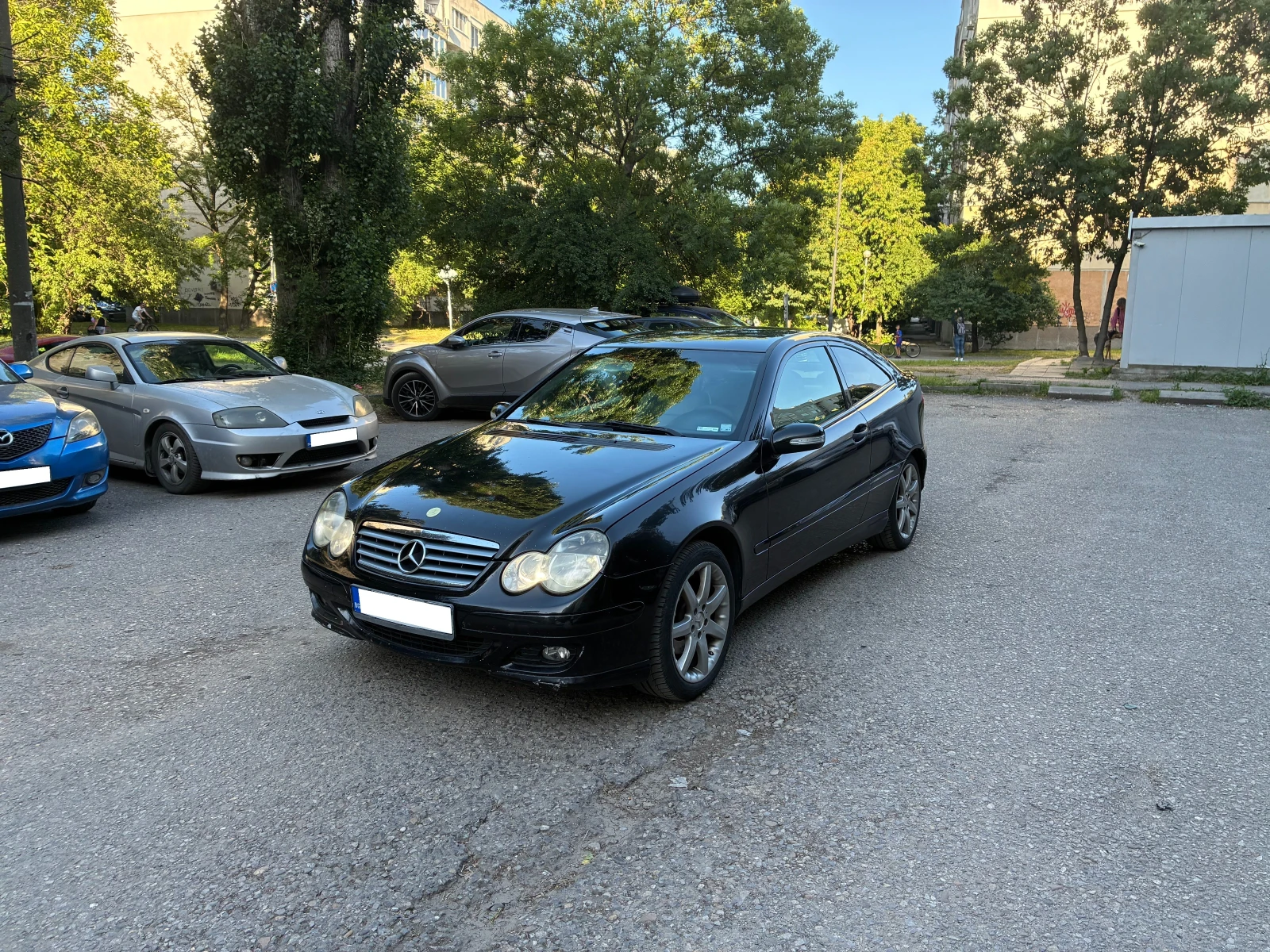 Mercedes-Benz C 220, снимка 4 - Автомобили и джипове - 54791790