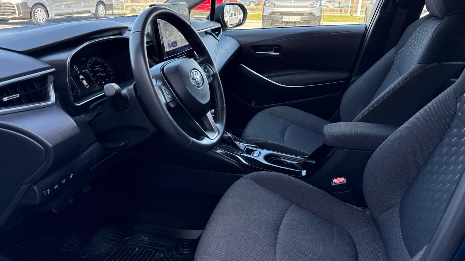 Toyota Corolla SD 1.5 TNGA  | Mobile.bg � ����������� 10