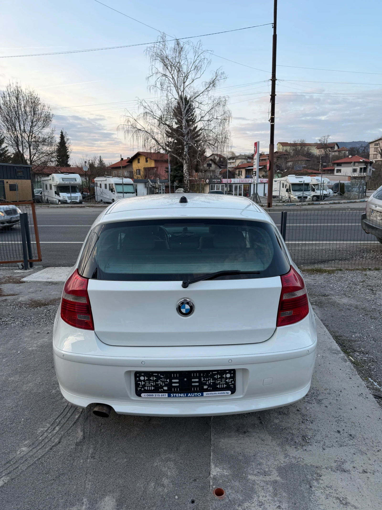BMW 118, снимка 5 - Автомобили и джипове - 54009849