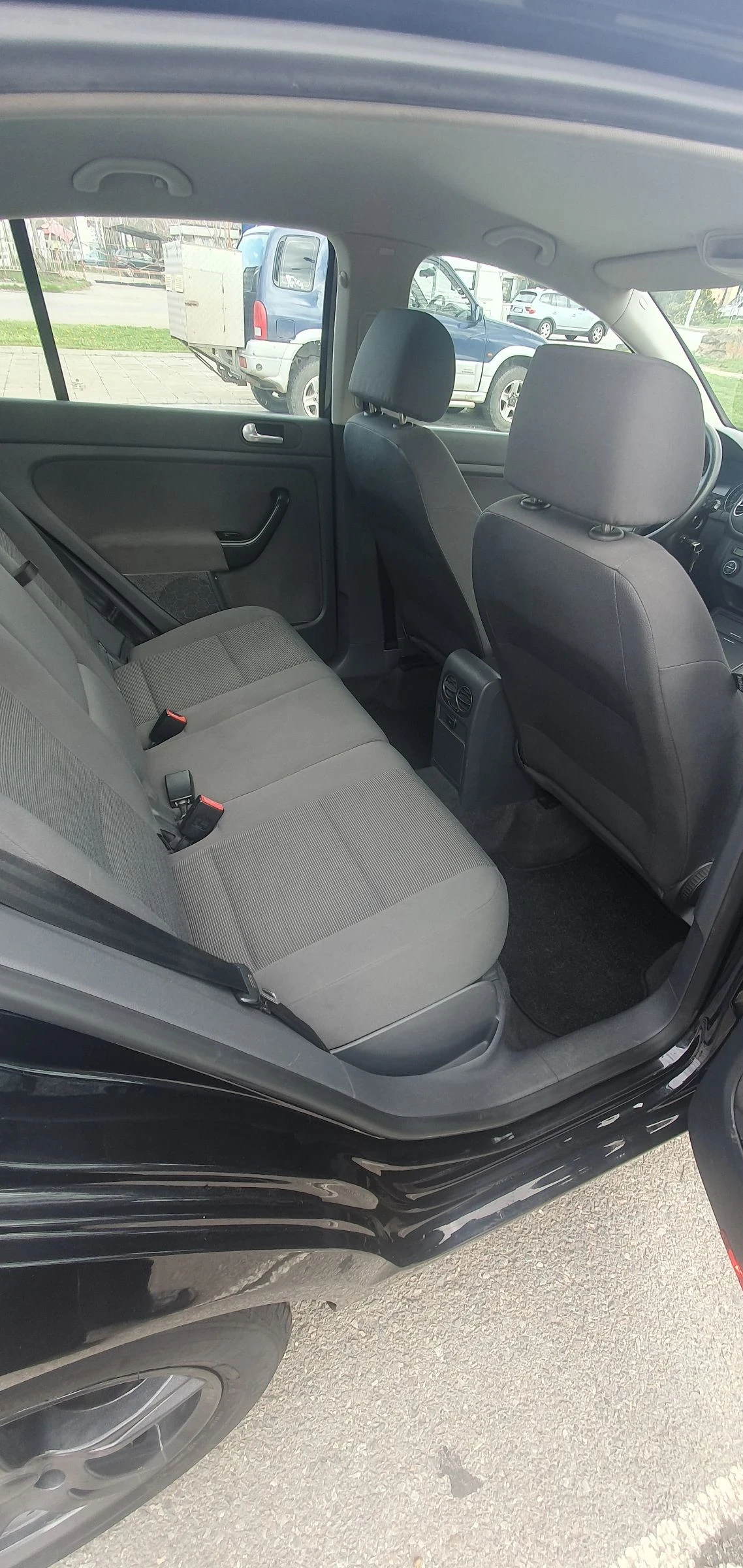 VW Golf Plus, снимка 8 - Автомобили и джипове - 54088932