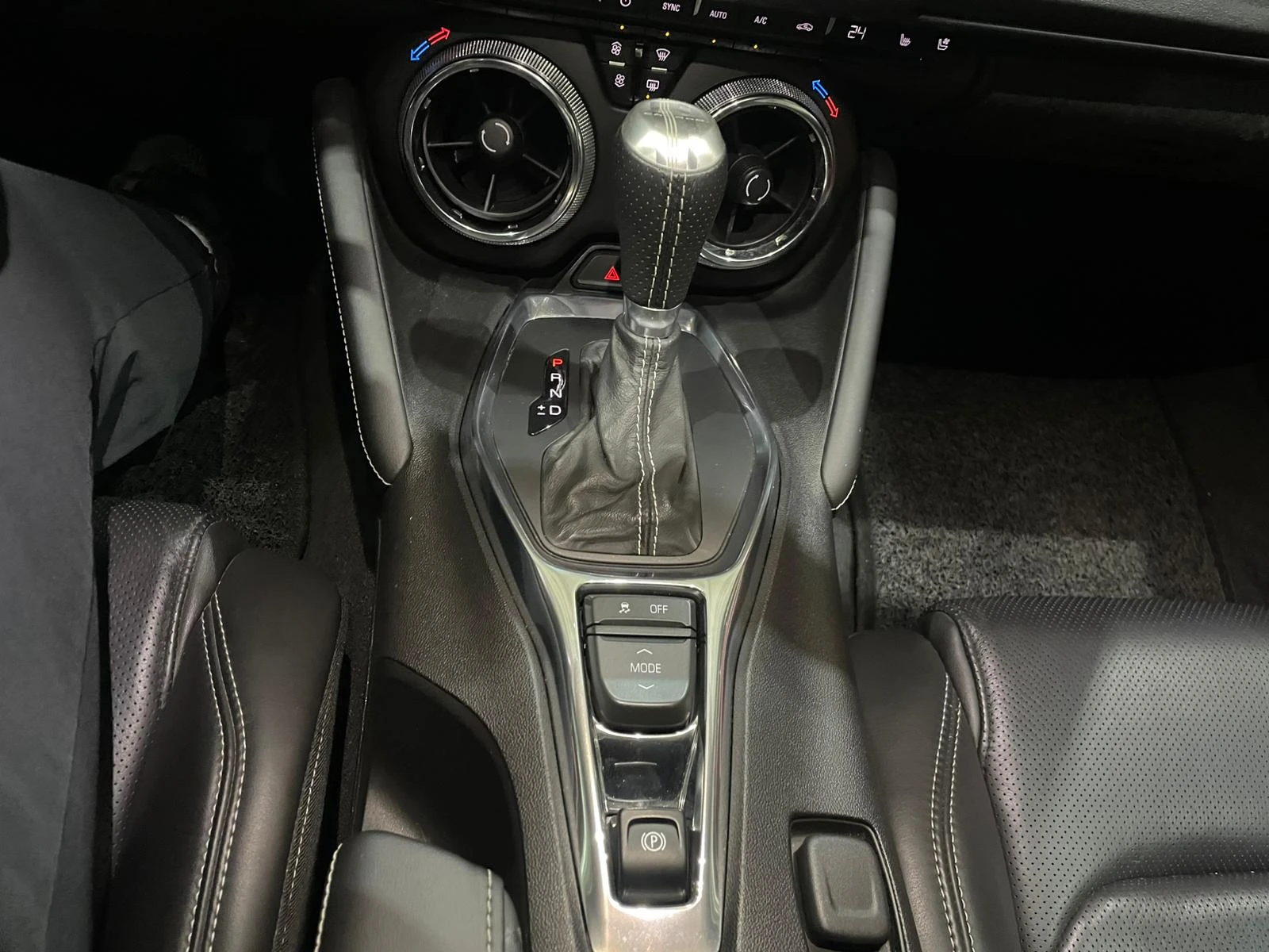 Chevrolet Camaro SS 6.2 V8 ! ZL1 Package !, снимка 16 - Автомобили и джипове - 54136314