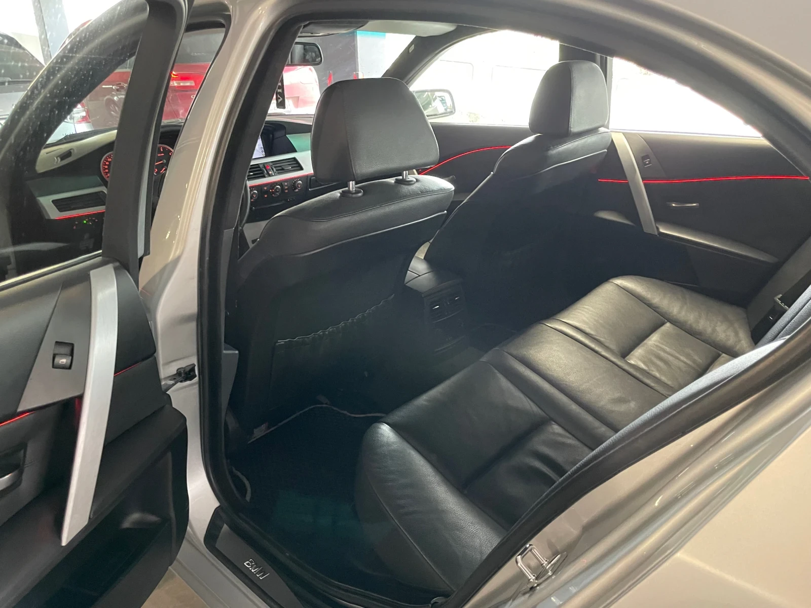 BMW 530, снимка 7 - Автомобили и джипове - 54190595