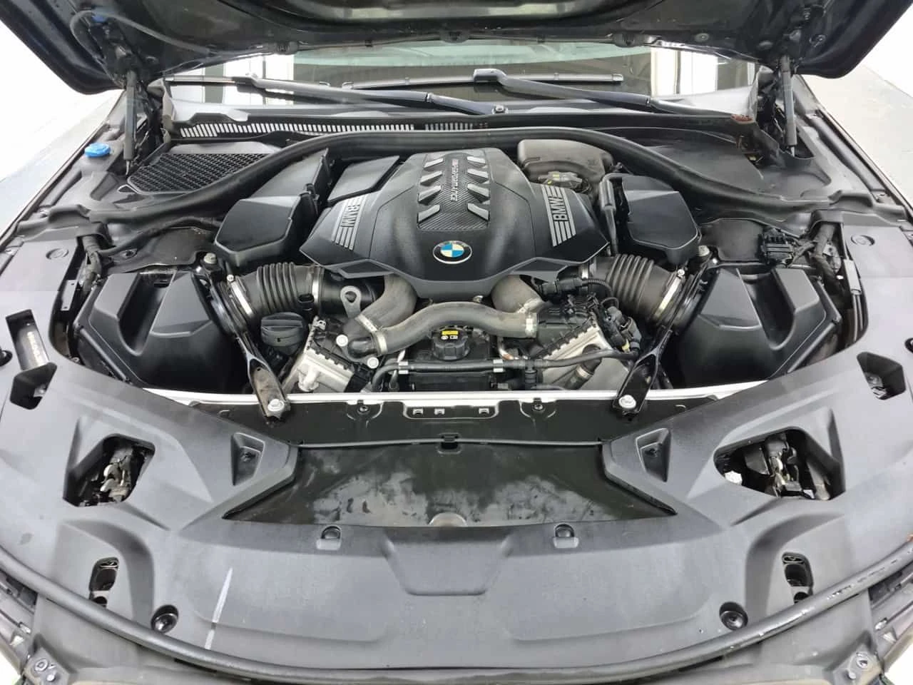 BMW 850 | M850i xDrive | DIS | 360 | | ���� �� �������� |  | Mobile.bg � ����������� 15