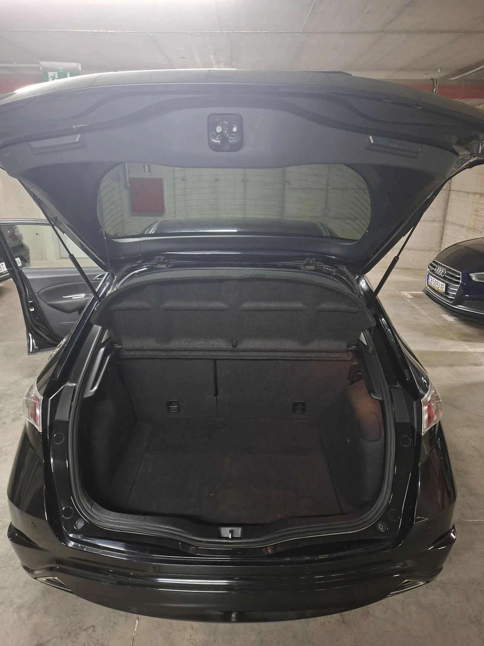 Honda Civic 1.8 Бензин, 140 кс. Автомат, снимка 5 - Автомобили и джипове - 54307149