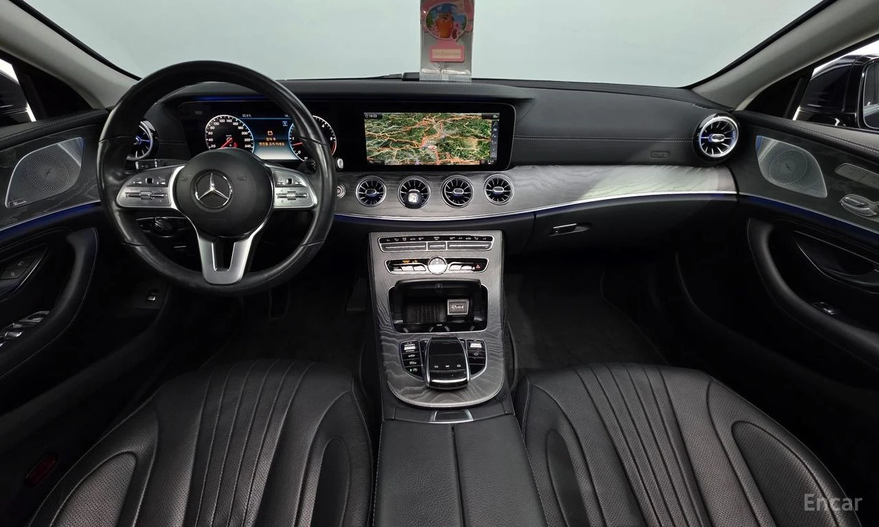 Mercedes-Benz CLS 400 4MATIC* , снимка 5 - Автомобили и джипове - 54371074