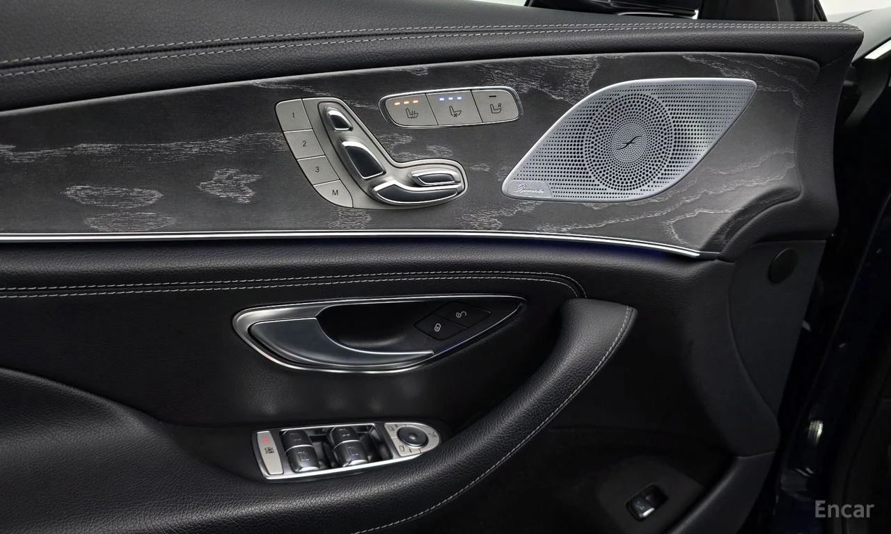 Mercedes-Benz CLS 400 4MATIC* , снимка 3 - Автомобили и джипове - 54371074