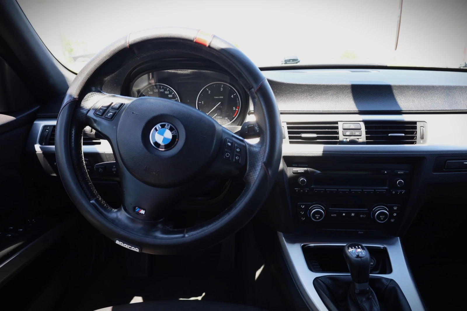BMW 318 FACELIFT, снимка 10 - Автомобили и джипове - 54698164