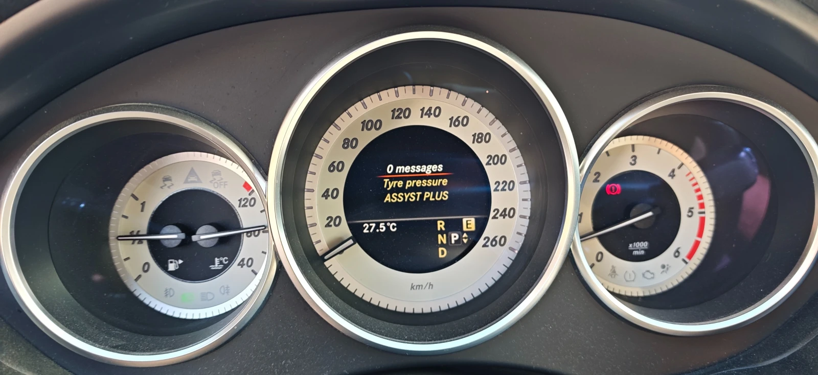 Mercedes-Benz CLS 350, снимка 11 - Автомобили и джипове - 55631467