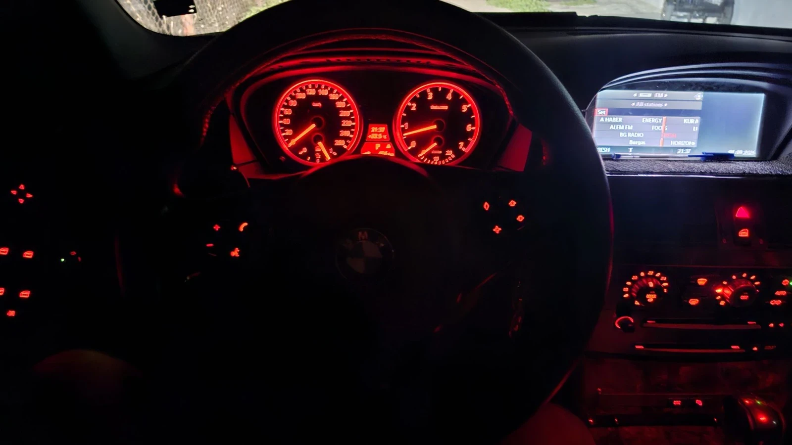 BMW 520 2.0, снимка 13 - Автомобили и джипове - 55905513