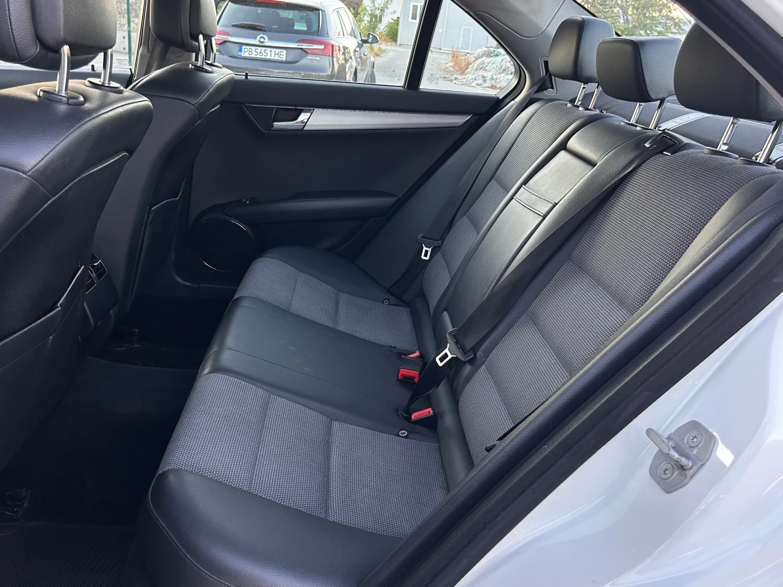 Mercedes-Benz C 200 | Mobile.bg � ����������� 11