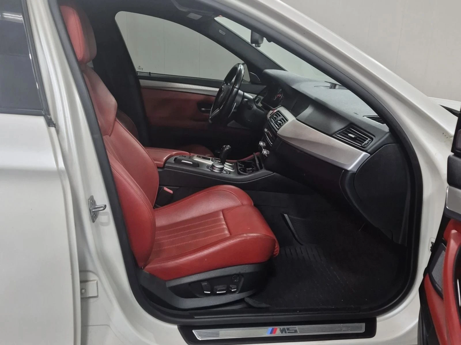 BMW M5 | Mobile.bg � ����������� 11