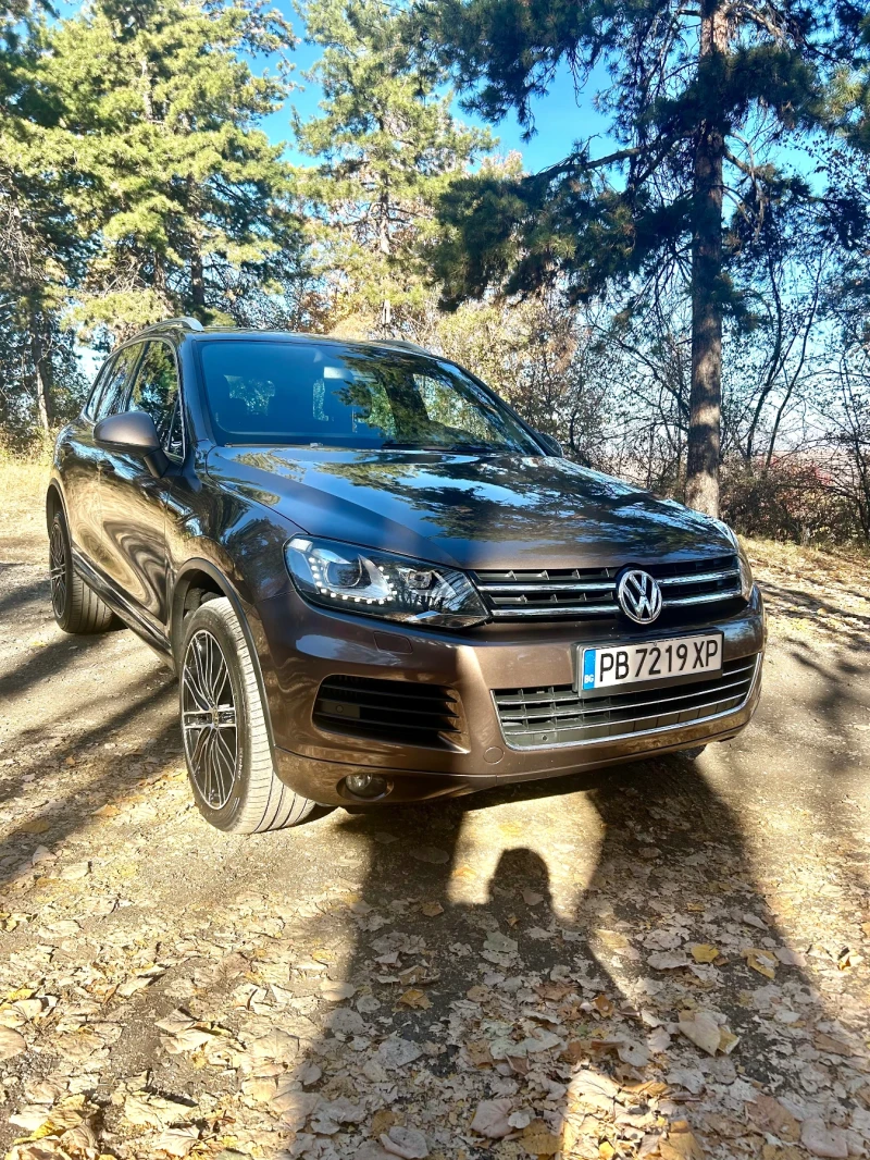 VW Touareg, снимка 4 - Автомобили и джипове - 47912357