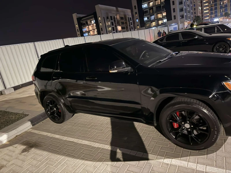 Jeep Grand cherokee SRT, снимка 4 - Автомобили и джипове - 49182407