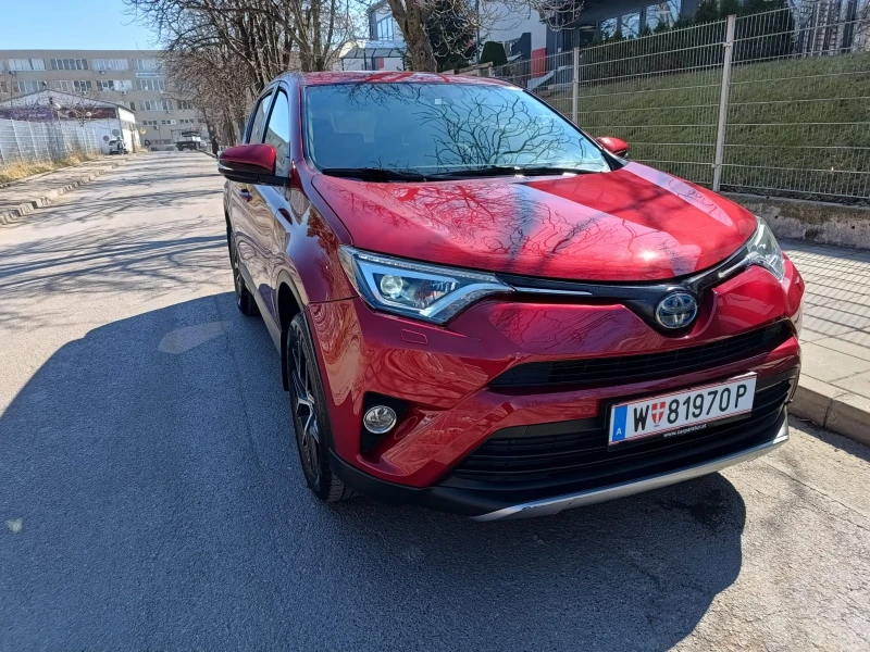 Toyota Rav4 Hybrid, снимка 6 - Автомобили и джипове - 49414857