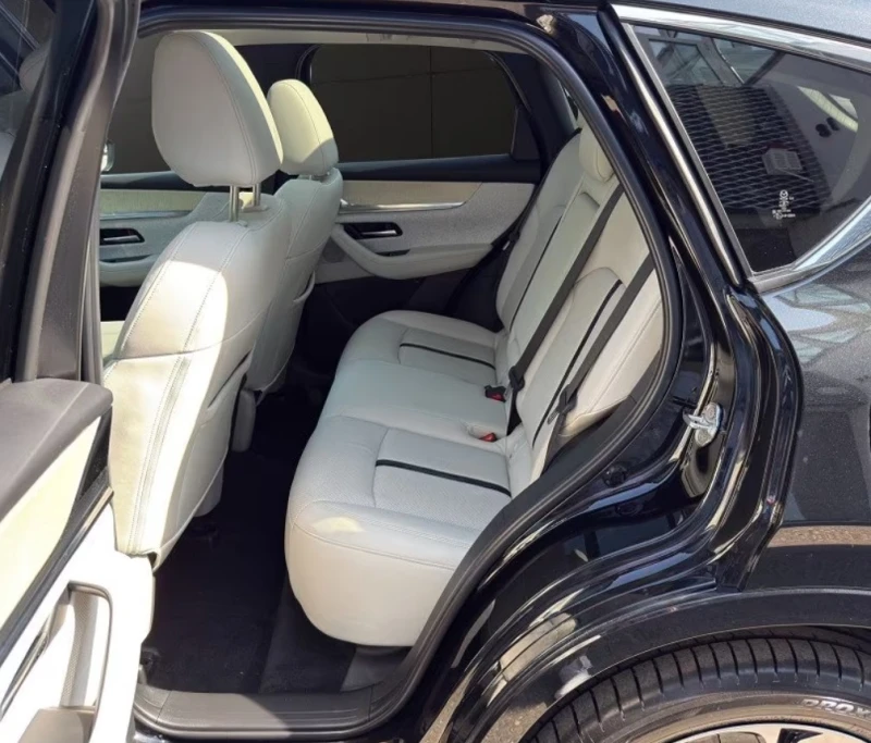 Mazda CX-60 Plug-In* AWD* Takumi* Pano* 360* LED* BOSE, снимка 6 - Автомобили и джипове - 50893508