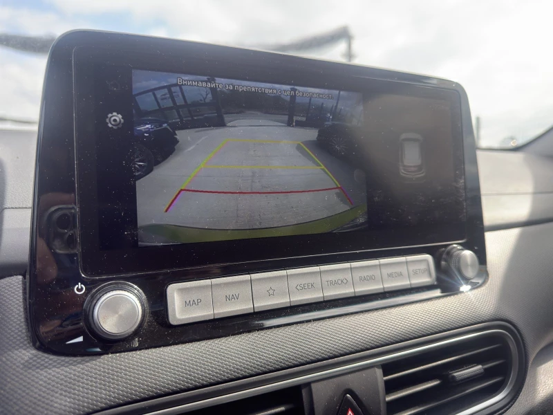 Hyundai Kona PREMIUM 64KWh/BLUELINK/SOH100%СЕРТИФИКАТ, снимка 13 - Автомобили и джипове - 51881960