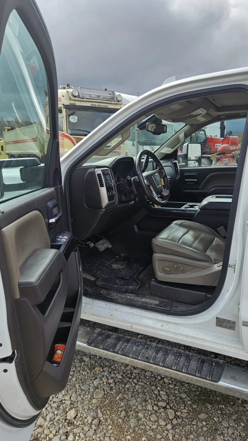 Gmc Sierra 2500 HD, снимка 15 - Автомобили и джипове - 52929552