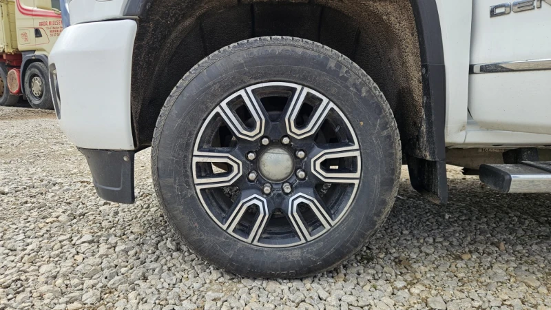 Gmc Sierra 2500 HD, снимка 8 - Автомобили и джипове - 52929552