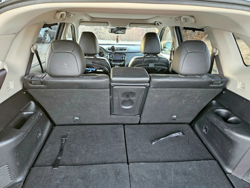 Nissan X-trail Tekna, снимка 15 - Автомобили и джипове - 52550015