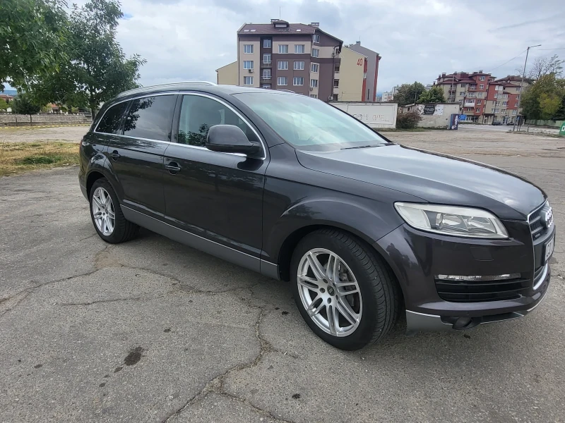 Audi Q7, снимка 4 - Автомобили и джипове - 52297787
