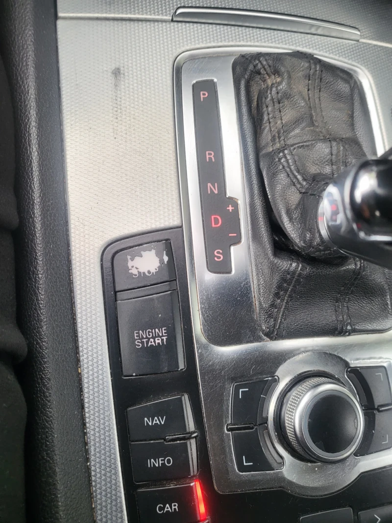 Audi Q7, снимка 9 - Автомобили и джипове - 52297787