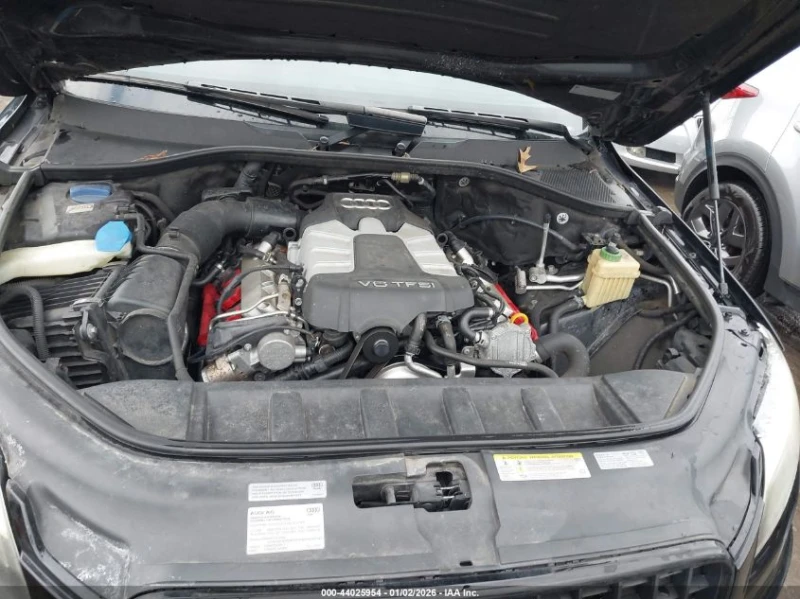 Audi Q7 3l 3.0T S Line Prestige, снимка 9 - Автомобили и джипове - 53168932